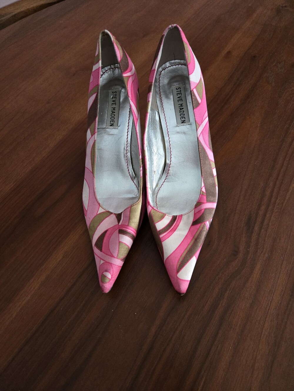 Vintage Madden Pumps - Very Italian Print...😉😋